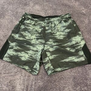 The North Face Camouflage Patterned Shorts
